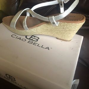 Ciao Bella Rope Wedge Sandals Silver Erin Shoes Heels Women 8.5 New Buckle.